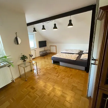 Zur Muehle אלטנברגה